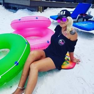 Meet your Posher, Lavitadi